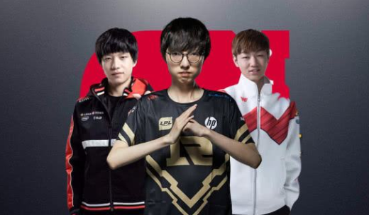 迷们致以新 迷们致以新